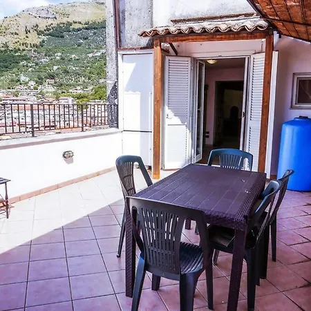 Casa Ampio Terrazzo Al Centro * Itri